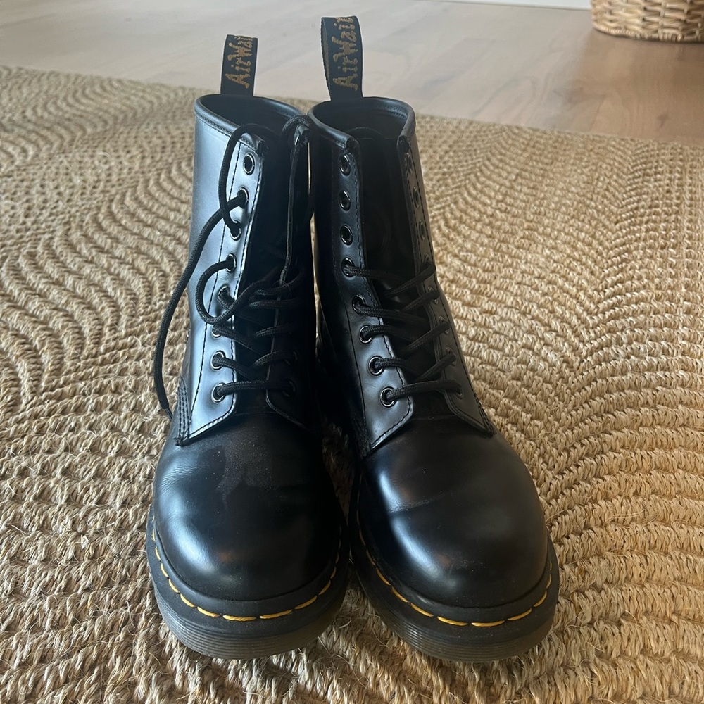 Doc Marten 1460 smooth; Black Leather Lace-Up Boots - Picture 2 of 2